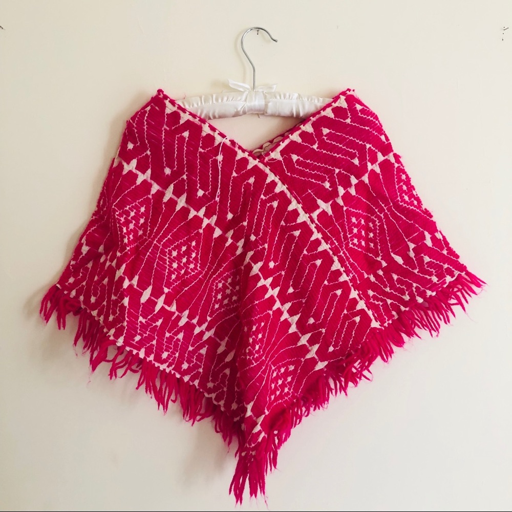 Beautiful brand new pink poncho!